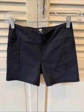 Rabbit 4” Mid-Rise Speed Leggy Shorts